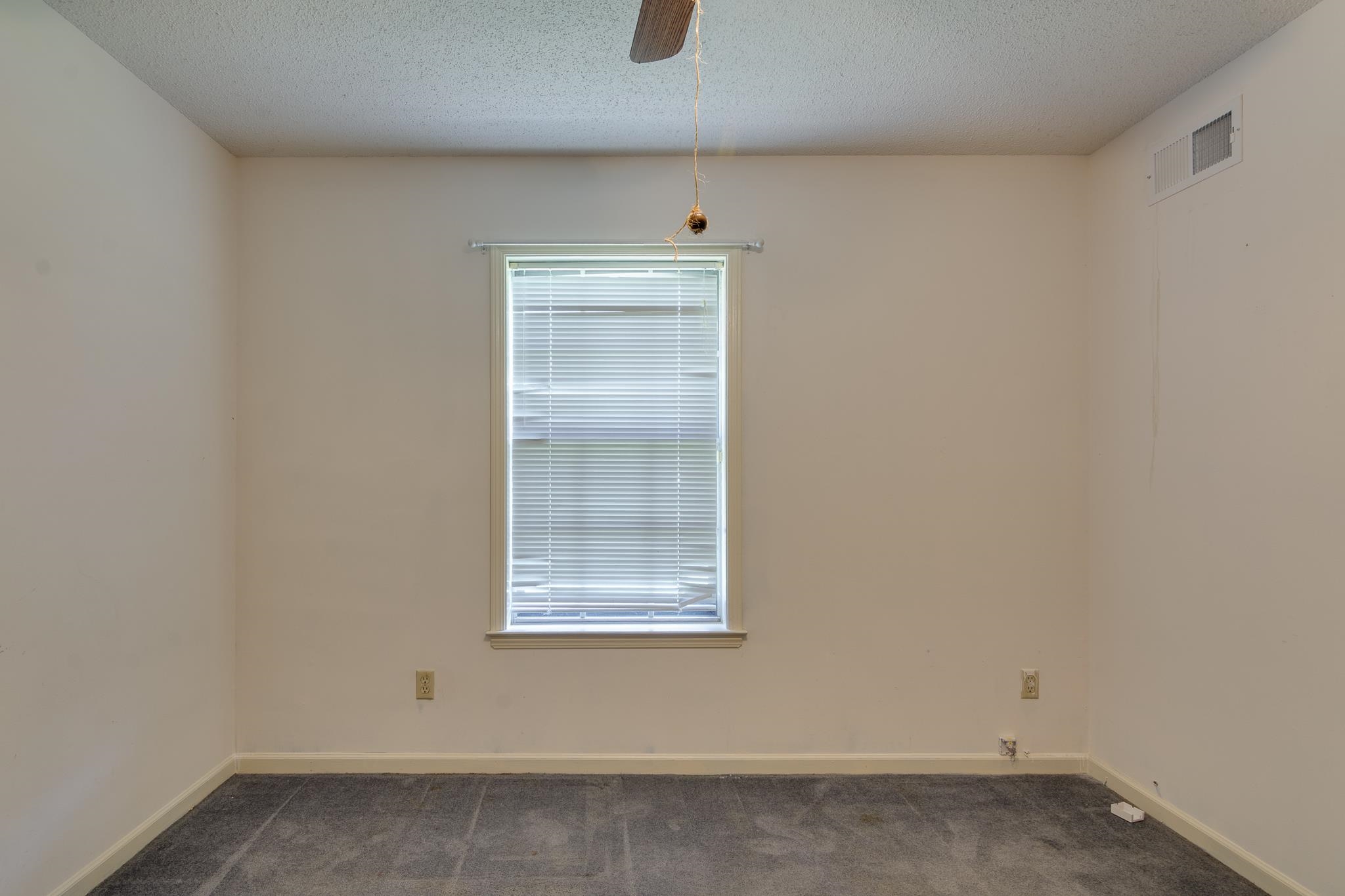 8083 Cinders Road Bartlett, TN 38133 - Photo 20 of 31 Empty room