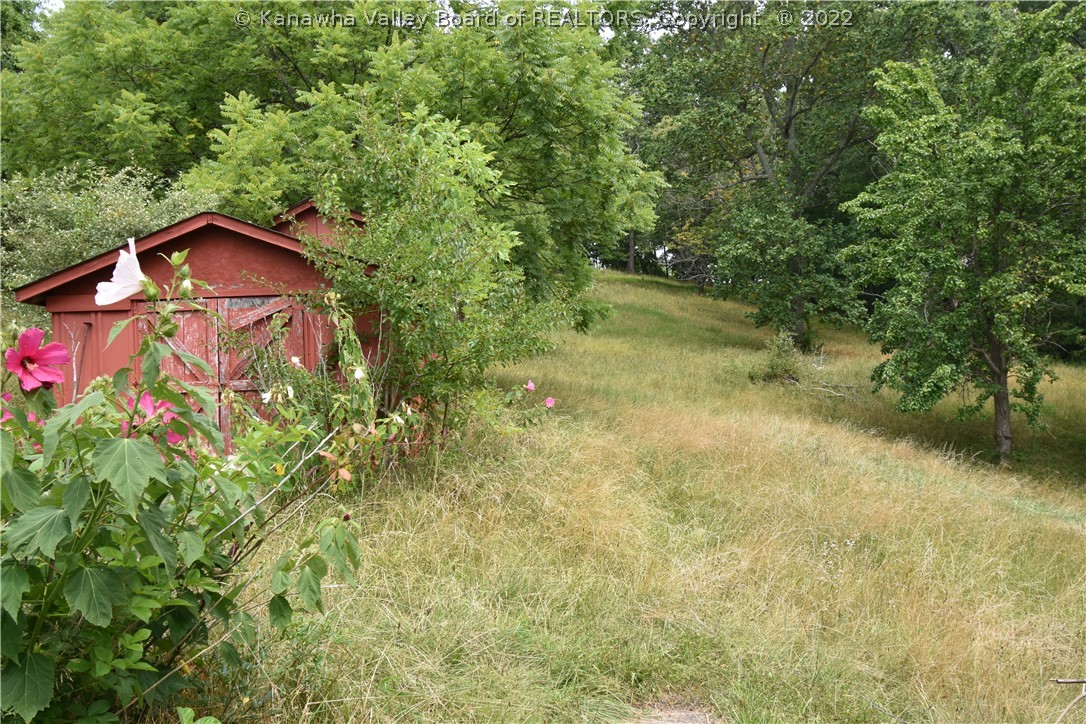 2583 Dry Ridge Road St. Albans, WV 25177 - Photo 26 of 28 Gallery Image 26