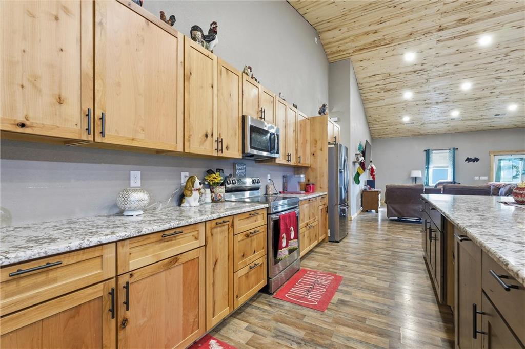 9857 Southwest Duroc Drive Cameron, MO 64429 - Photo 13 of 39