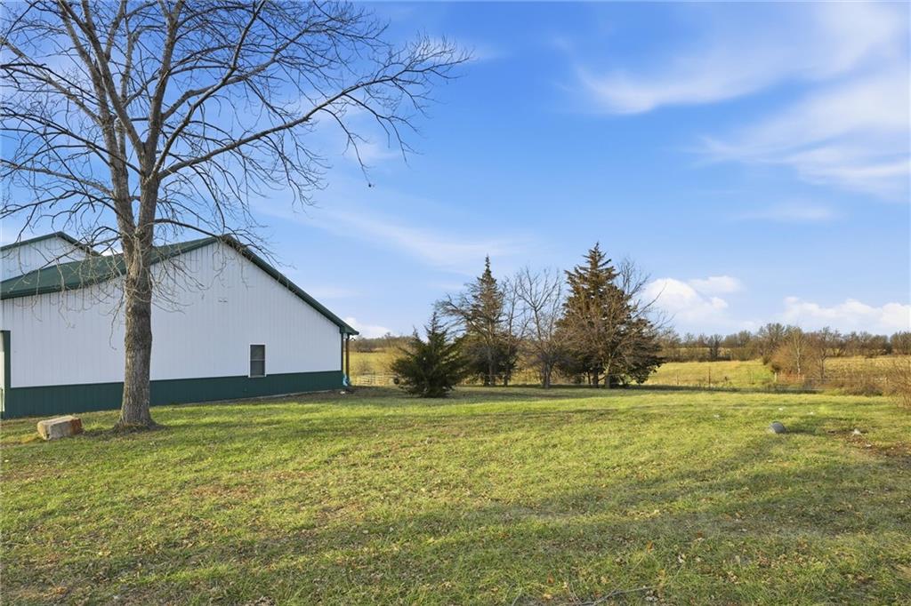 9857 Southwest Duroc Drive Cameron, MO 64429 - Photo 4 of 39