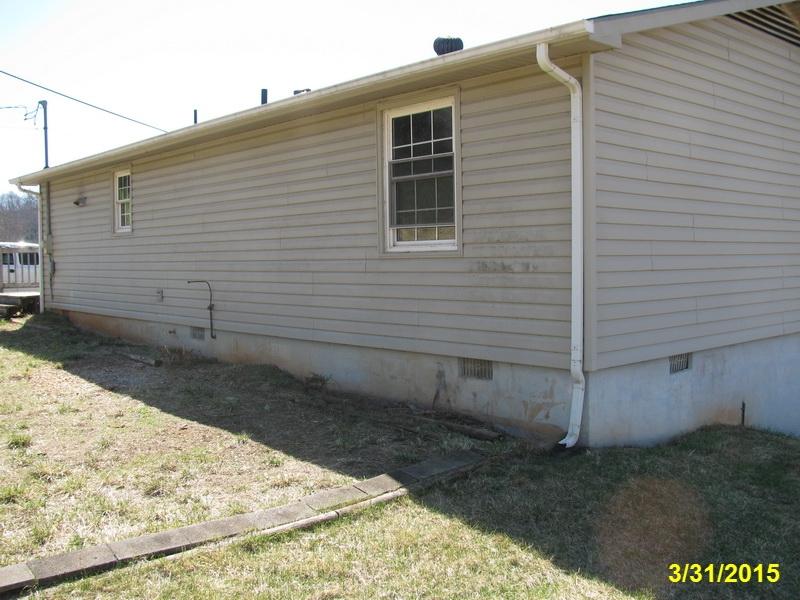 7847 Springwood Road Buchanan, VA 24066 - Photo 3 of 13 IMG_4187_resize