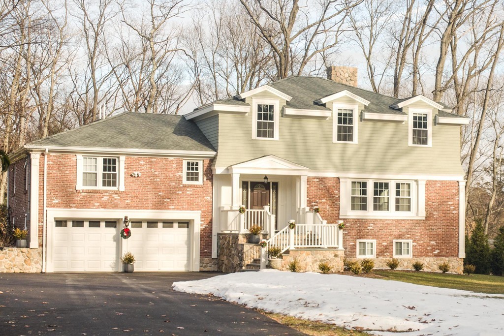 25 Chiltern Road Weston, MA 02493 - Photo 1 of 13