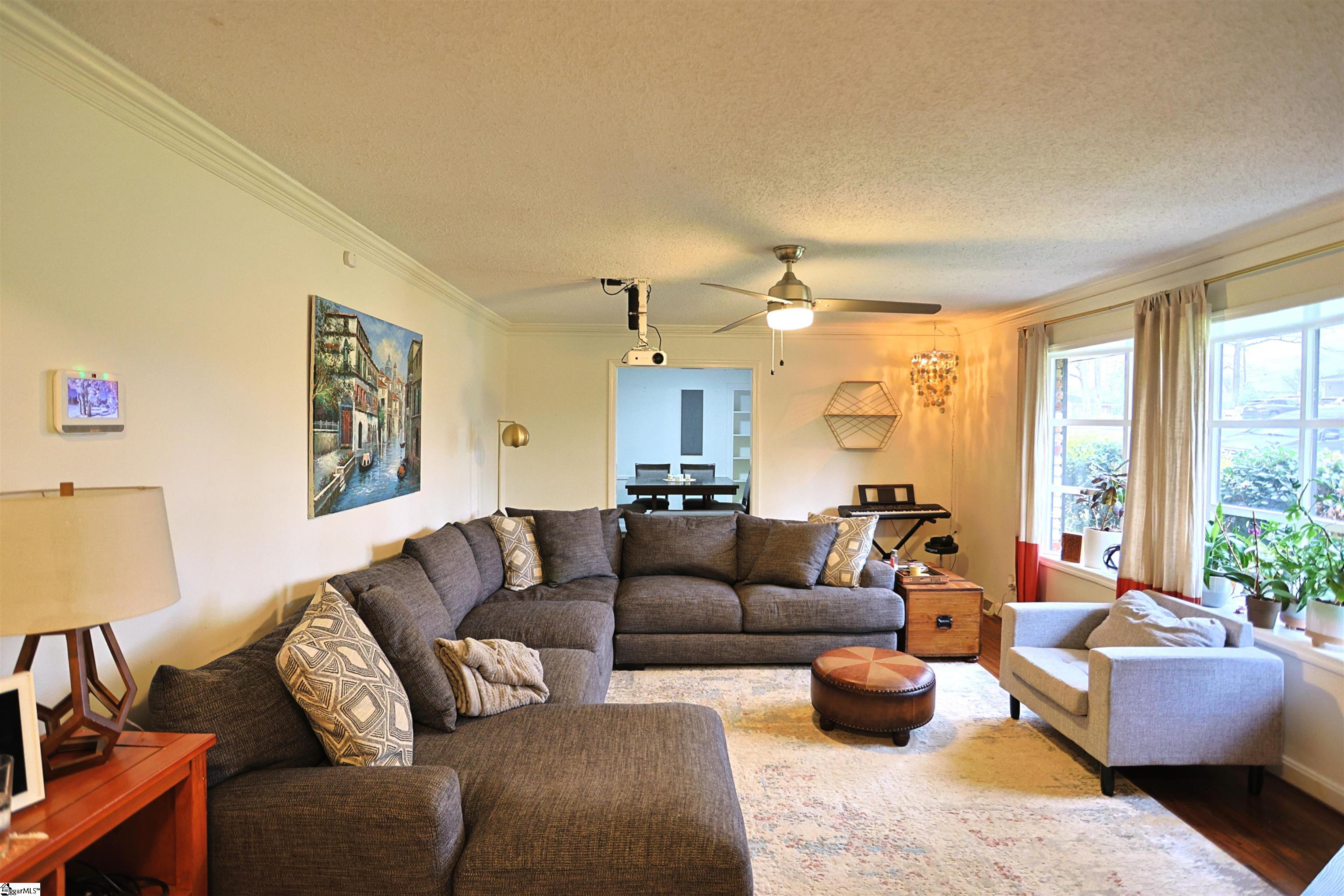 104 Oak Forest Drive Greer, SC 29650 - Photo 4 of 30