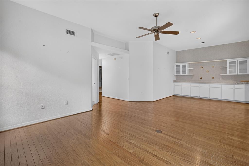 8055 Southwest 115th Loop Ocala, FL 34481 - Photo 11 of 30 Gallery Image 11