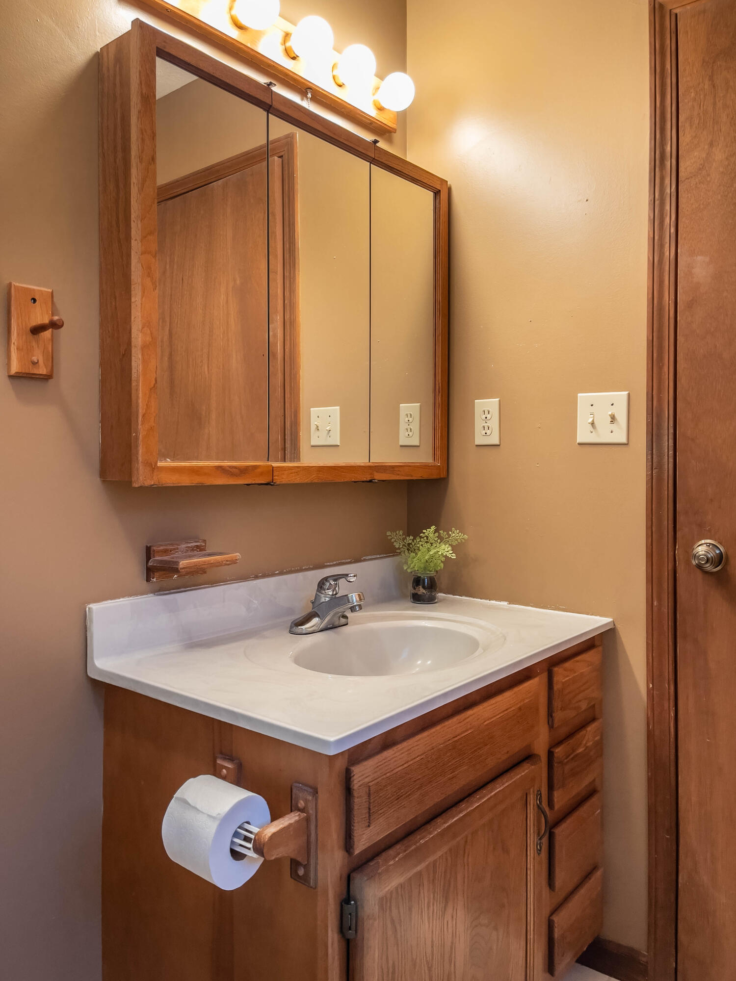 2114 Short Cut Road Urbana, OH 43078 - Photo 49 of 59