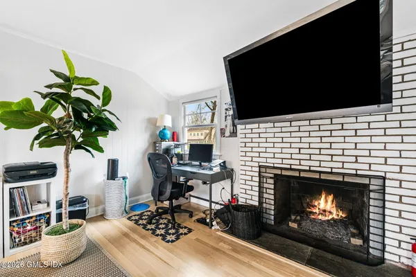 $18,500 | 12 Grimes Road, Old Greenwich, CT 06870