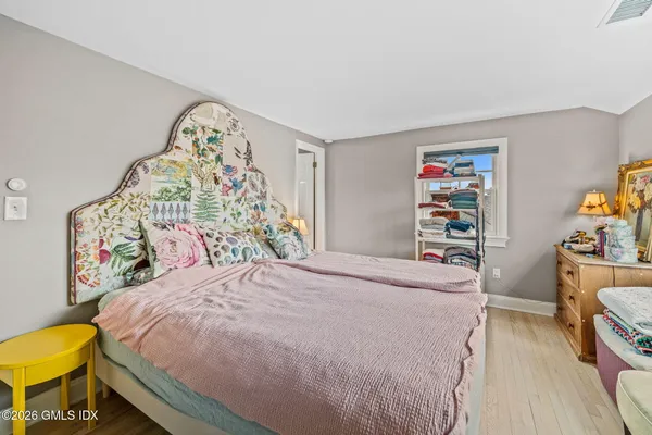 $18,500 | 12 Grimes Road, Old Greenwich, CT 06870