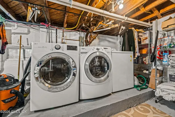 $18,500 | 12 Grimes Road, Old Greenwich, CT 06870