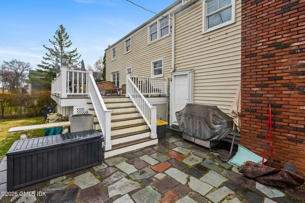 $18,500 | 12 Grimes Road, Old Greenwich, CT 06870