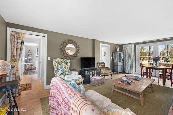 $18,500 | 12 Grimes Road, Old Greenwich, CT 06870