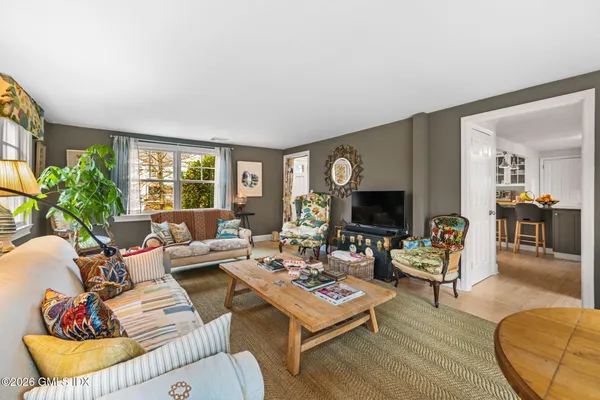 $18,500 | 12 Grimes Road, Old Greenwich, CT 06870