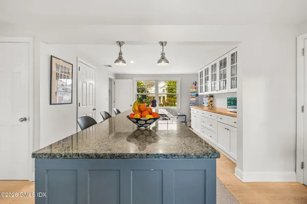 $18,500 | 12 Grimes Road, Old Greenwich, CT 06870