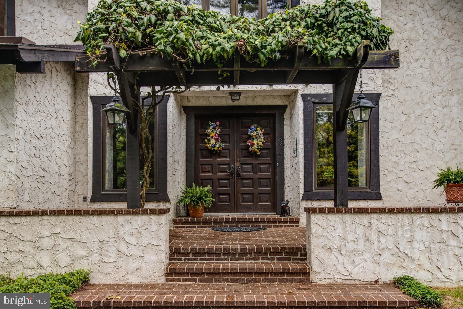 9 Fenimore Lane Wayne, PA 19087 - Photo 12 of 32 Front Entrance