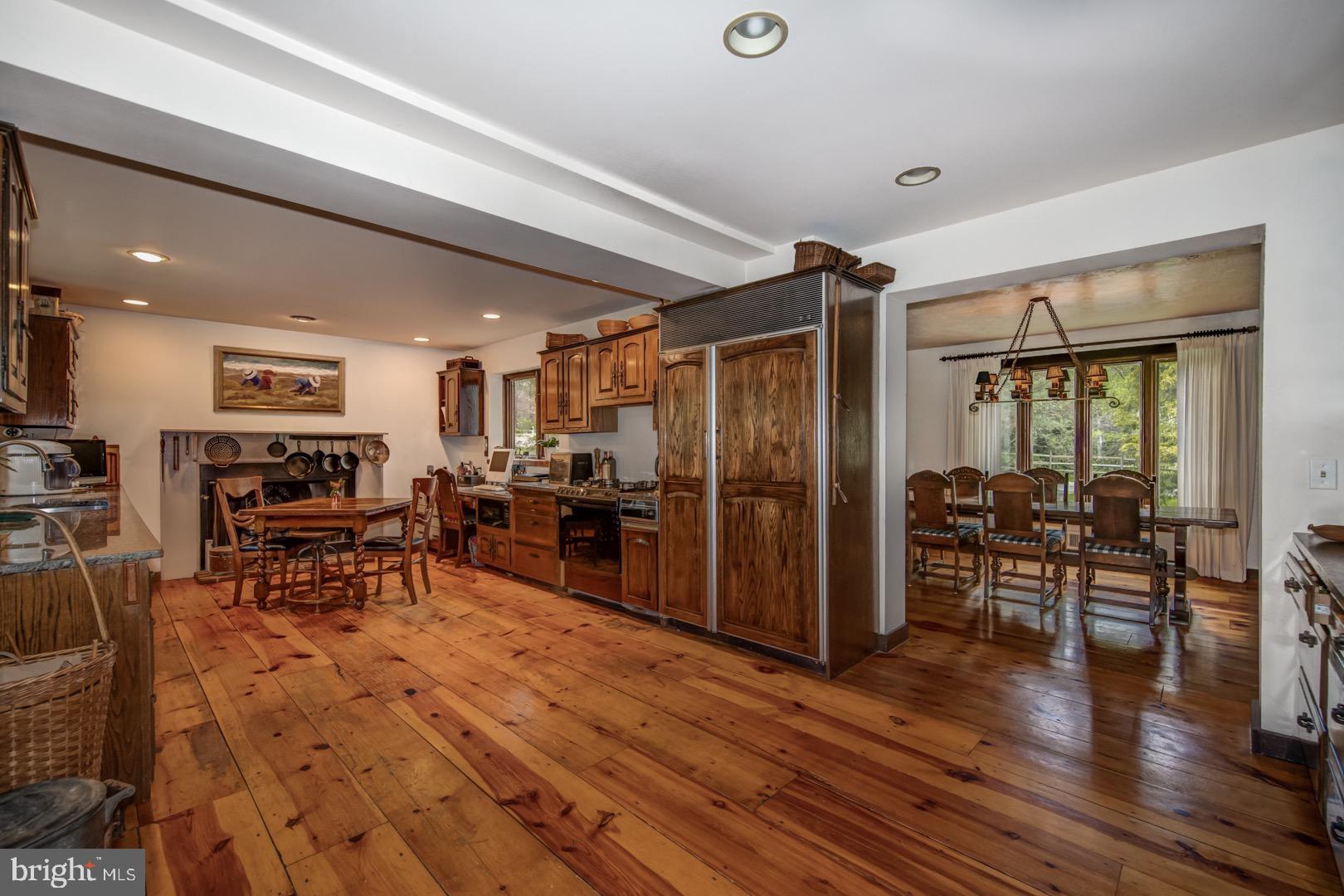 9 Fenimore Lane Wayne, PA 19087 - Photo 16 of 32 Kitchen