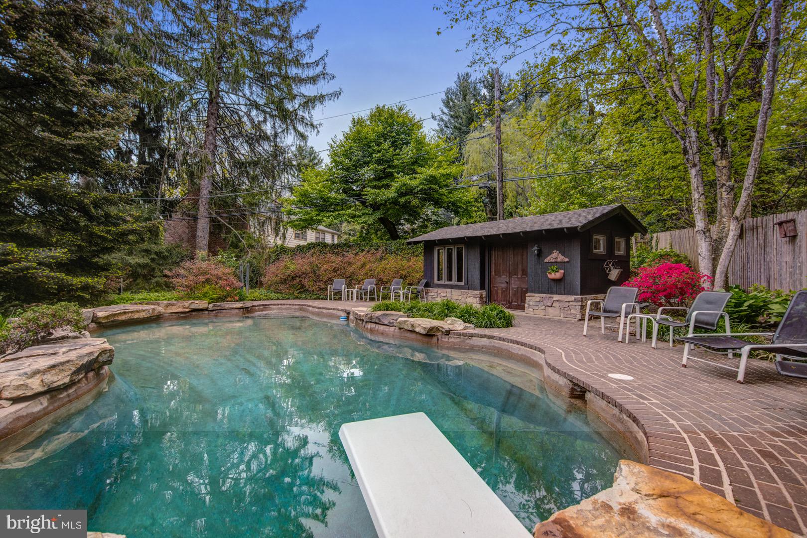 9 Fenimore Lane Wayne, PA 19087 - Photo 8 of 32 In-ground Pool