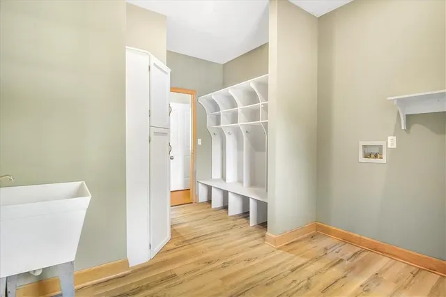 $549,000 | 245 Southwest 400th Road, Warrensburg, MO 64093