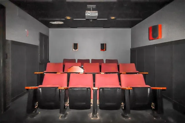 $549,000 | 245 Southwest 400th Road, Warrensburg, MO 64093