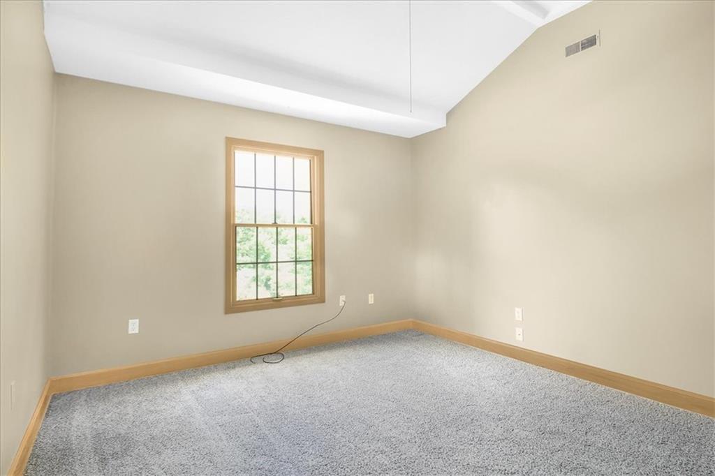 245 Southwest 400th Road Warrensburg, MO 64093 - Photo 16 of 34