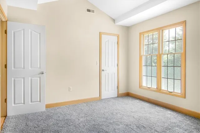 $549,000 | 245 Southwest 400th Road, Warrensburg, MO 64093