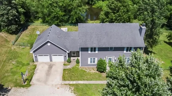 $549,000 | 245 Southwest 400th Road, Warrensburg, MO 64093