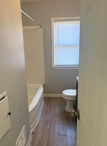 $1,295 | 19961 Pinehurst Street, Detroit, MI 48221