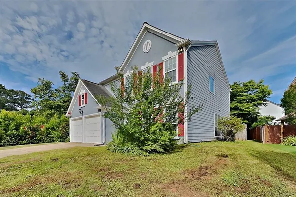 $2,570 | 596 Lullingstone Drive Southeast, Marietta, GA 30067