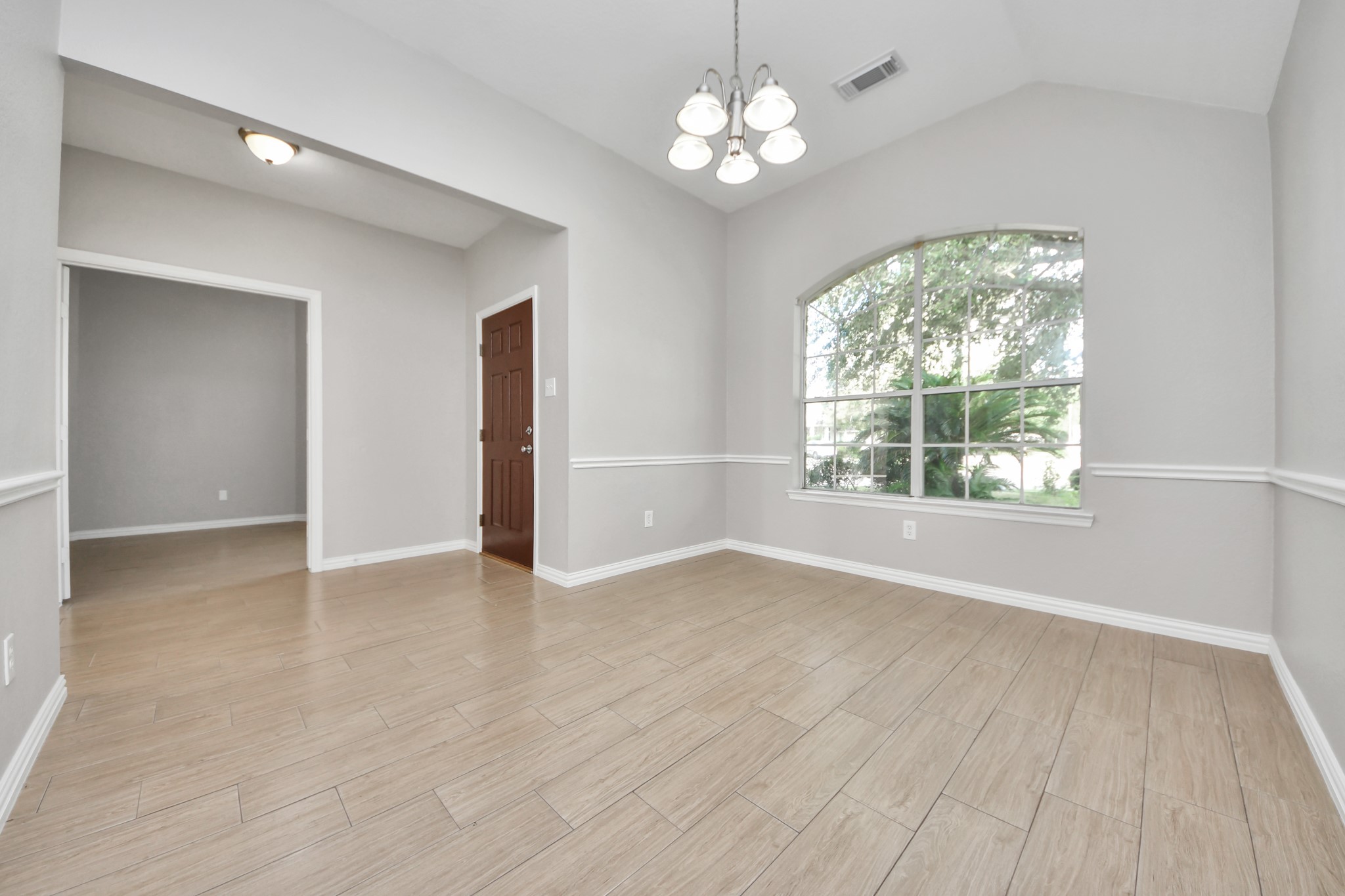 16735 Keegans Ridge Way Drive Houston, TX 77083 - Photo 13 of 49