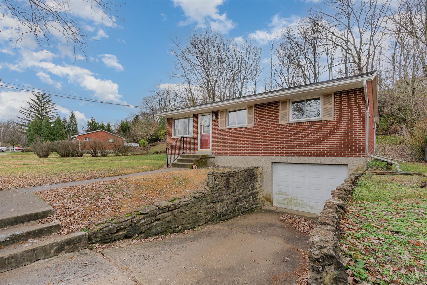 5451 Rapid Run Road Cincinnati, OH 45238 - Photo 3 of 25