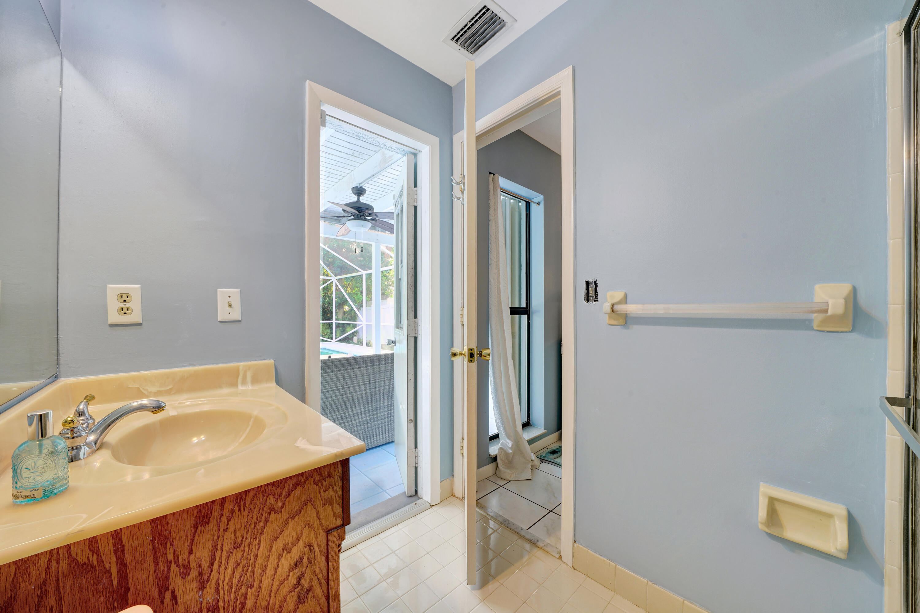 22618 Southwest 54th Avenue Boca Raton, FL 33433 - Photo 12 of 42 Master Bathroom (2)