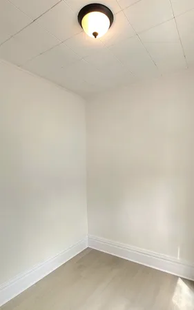 $1,350 | 3520 South Winchester Avenue, Unit 2F, Chicago, IL 60609