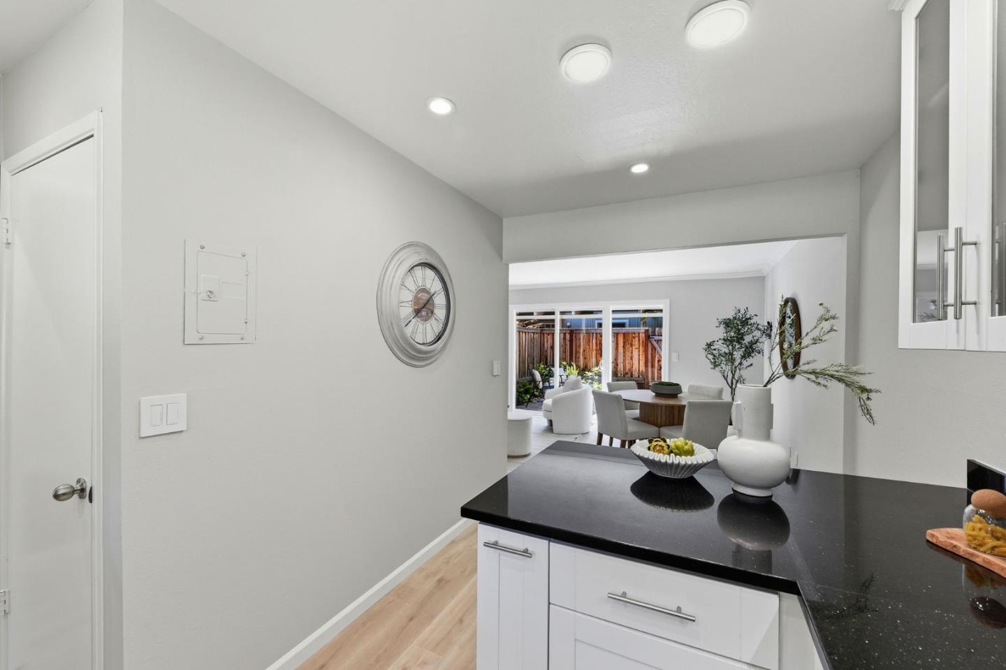2047 Montecito Avenue, Unit 2 Mountain View, CA 94043 - Photo 10 of 36