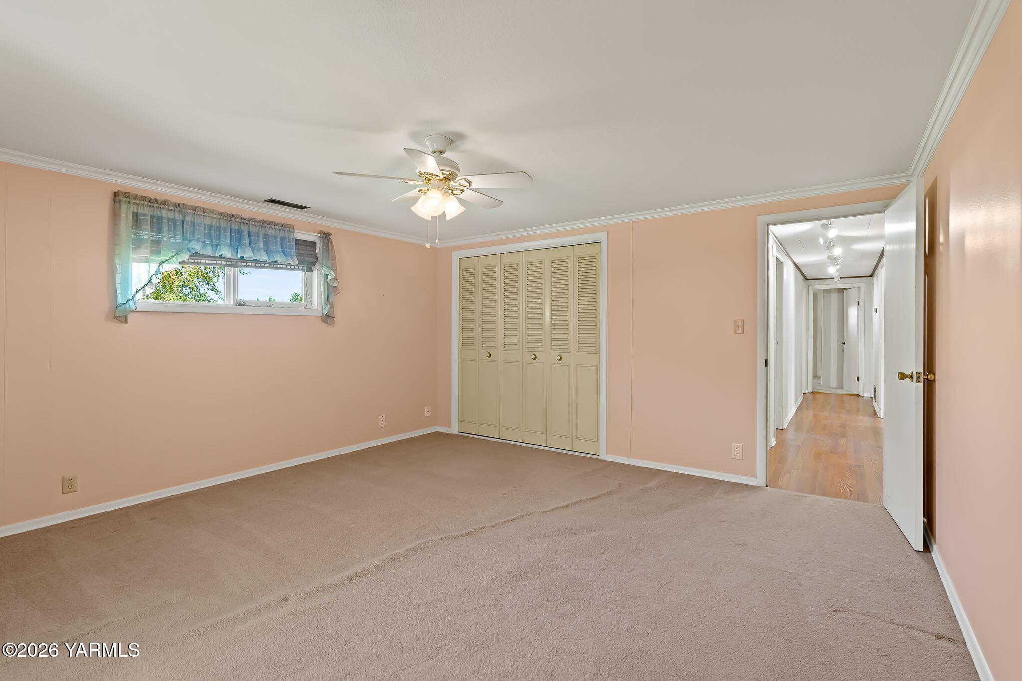 3690 Konnowac Pass Road Wapato, WA 98951 - Photo 14 of 39 Primary Bedroom