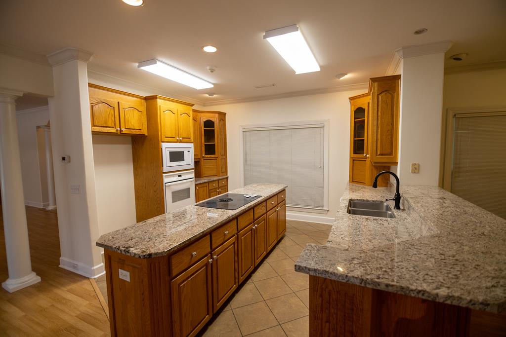 431 Trawick Road Dothan, AL 36305 - Photo 11 of 77