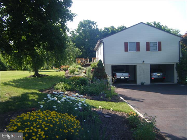 612 County Line Road Telford, PA 18969 - Photo 13 of 16 Exterior