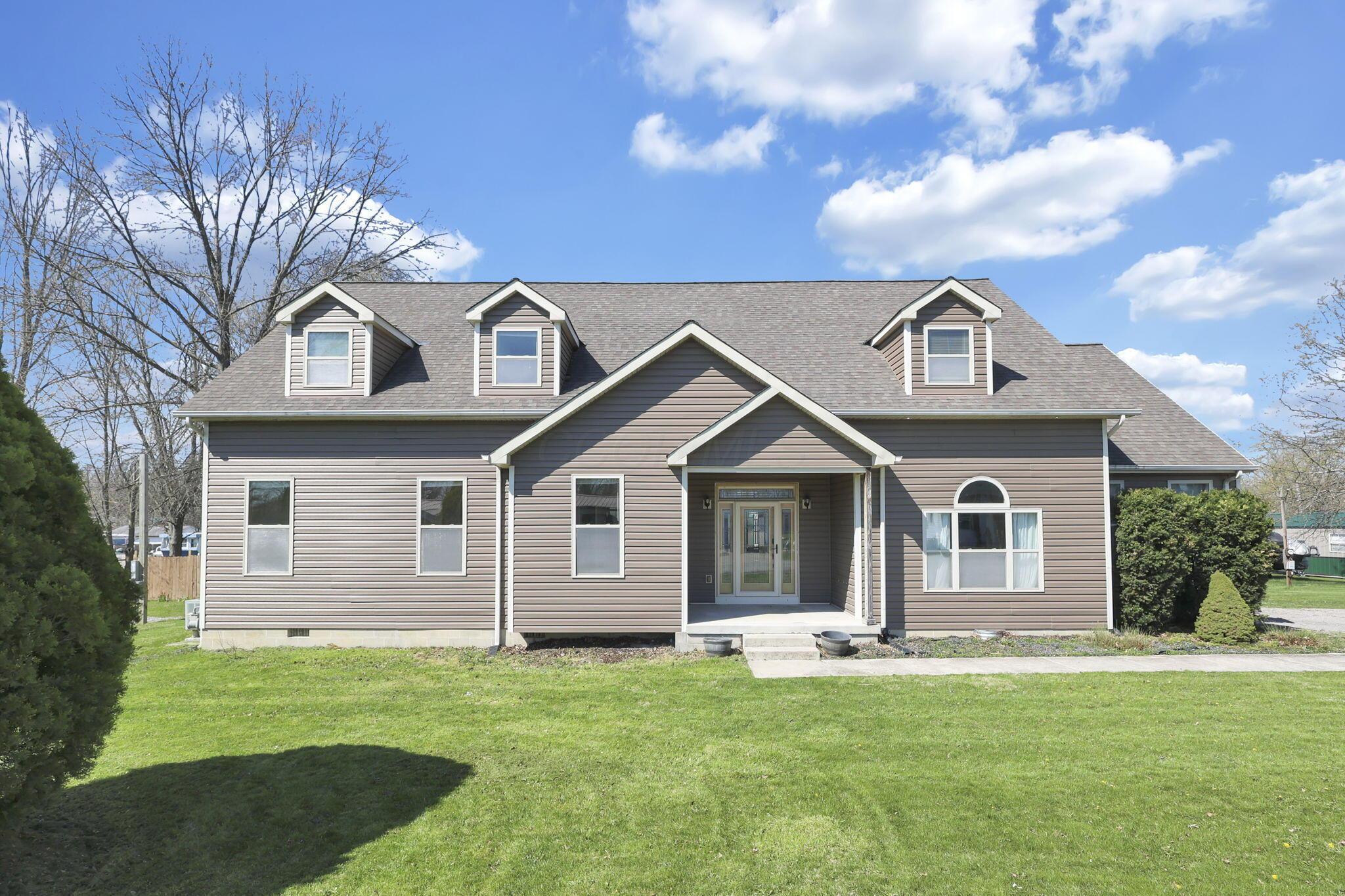 11365 Oneida Path Lakeview, OH 43331 - Photo 4 of 64 7-web-or-mls-G02A5702 (2)