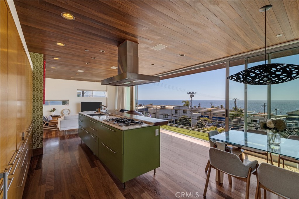 217 9th Street Manhattan Beach, CA 90266 - Photo 17 of 42