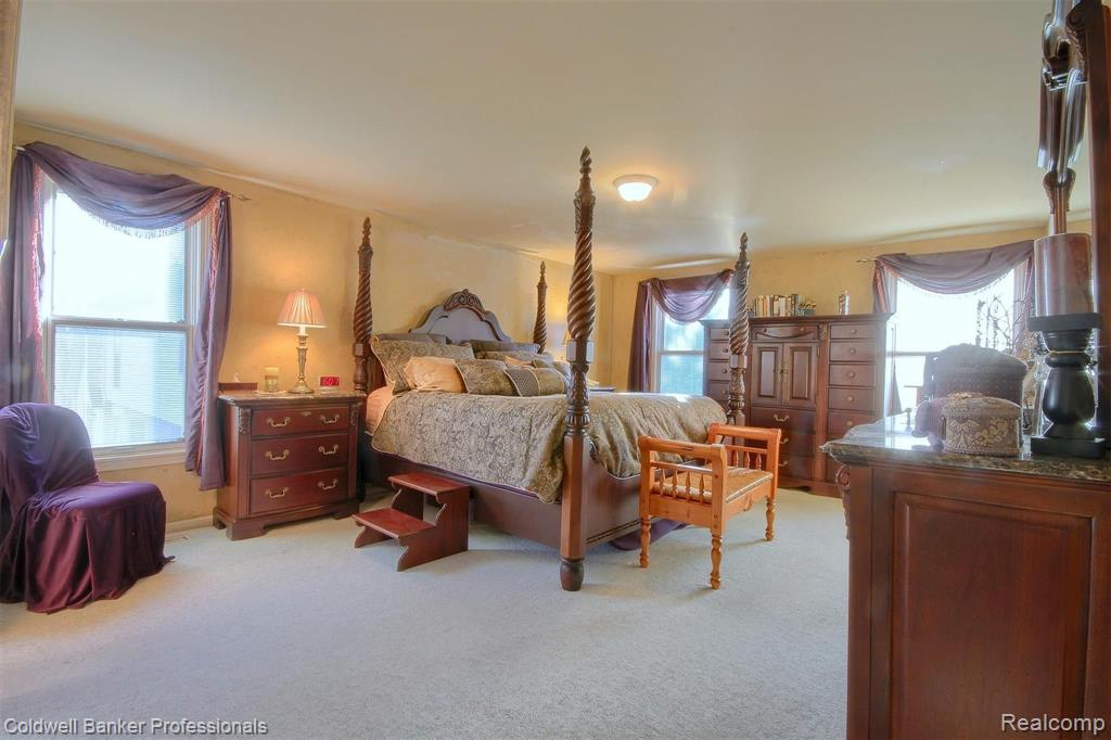 23285 Meridian Road Grosse Ile, MI 48138 - Photo 19 of 53