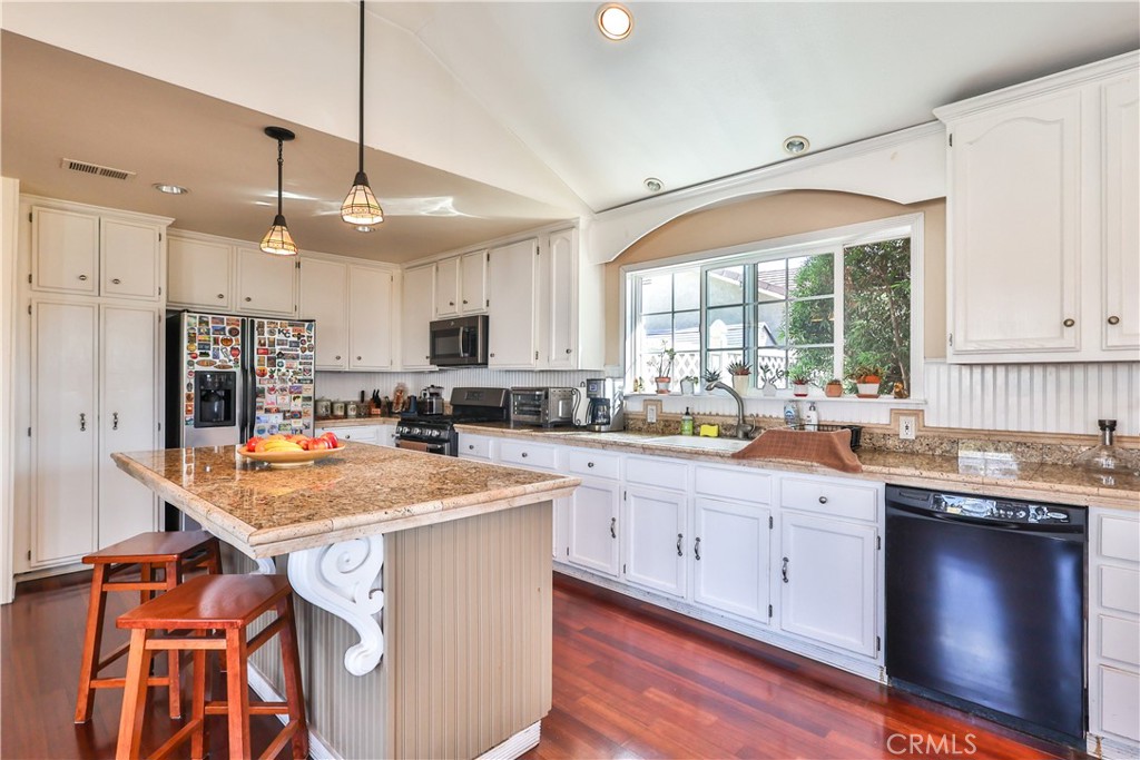 1535 Middleton Road San Dimas, CA 91773 - Photo 19 of 41