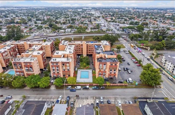 $285,000 | 440 East 23rd Street, Unit 1310, Hialeah, FL 33013
