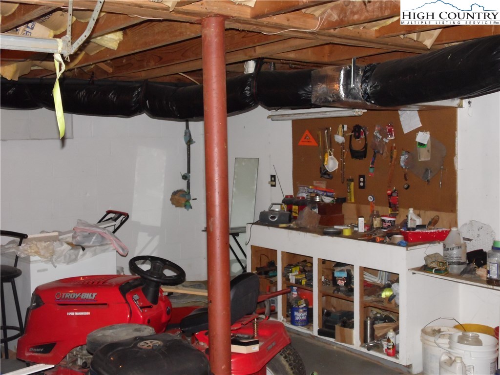 78 Collins Ridge Road Sparta, NC 28675 - Photo 30 of 33 Gallery Image 30