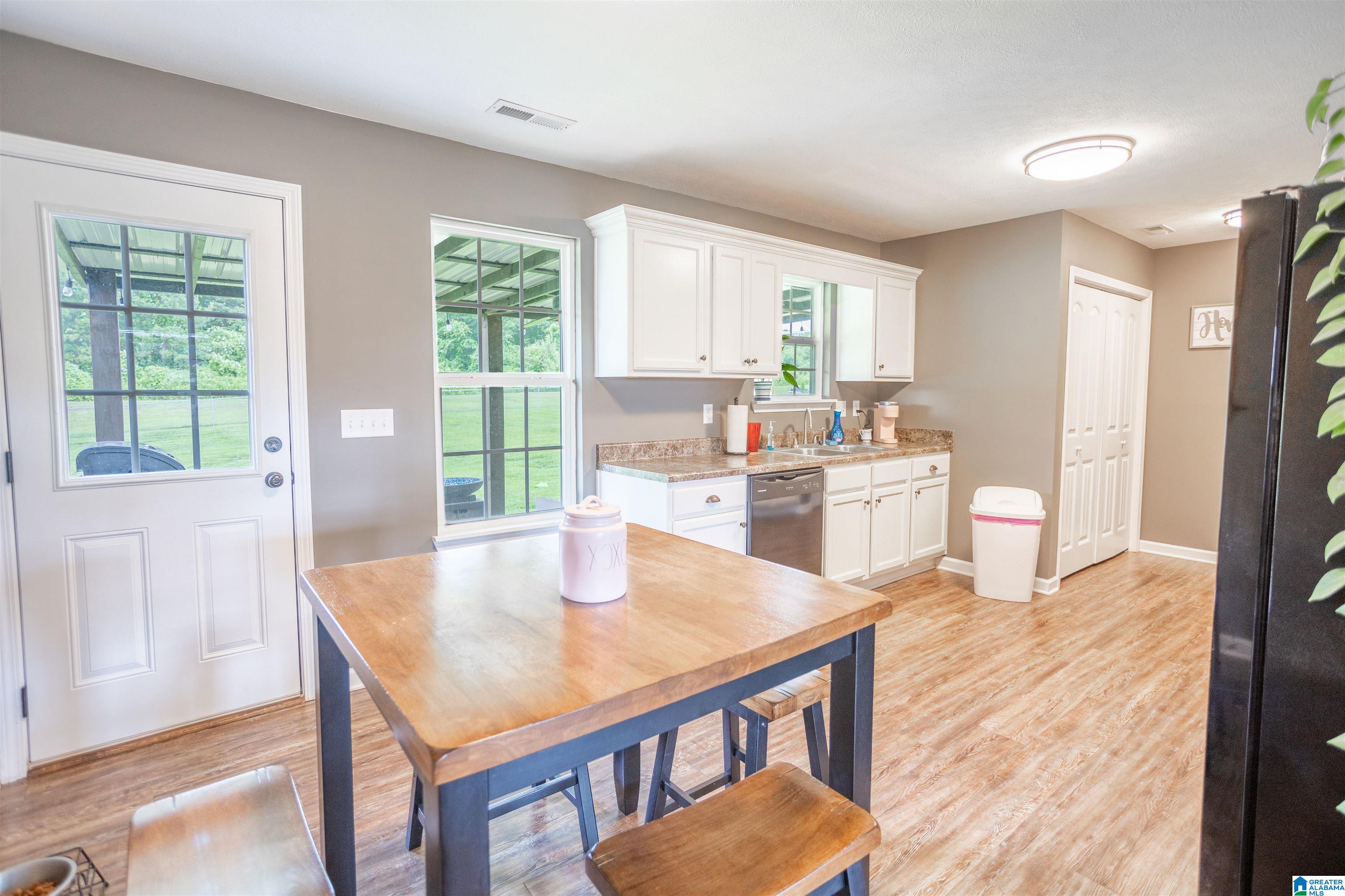 444 Bailey Road Weaver, AL 36277 - Photo 5 of 27 Gallery Image 5