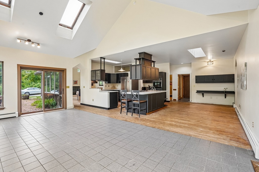 76 Foster Road Ashby, MA 01431 - Photo 9 of 38