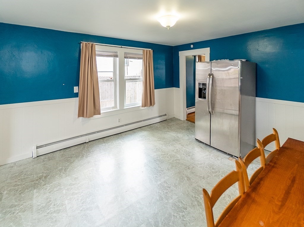 21 Rolf Avenue Chicopee, MA 01020 - Photo 13 of 31 Gallery Image 13