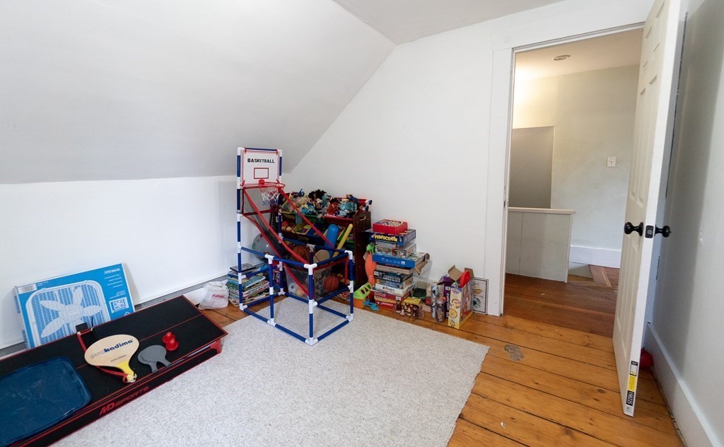 21 Rolf Avenue Chicopee, MA 01020 - Photo 26 of 31 Gallery Image 26