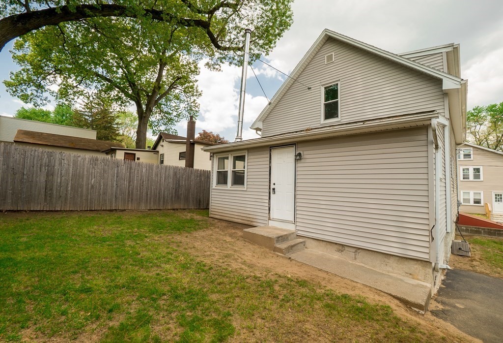21 Rolf Avenue Chicopee, MA 01020 - Photo 30 of 31 Gallery Image 30