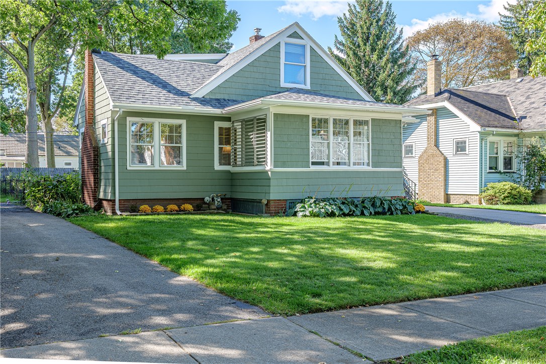 75 Garford Road Irondequoit, NY 14622 - Photo 3 of 46 Gallery Image 3