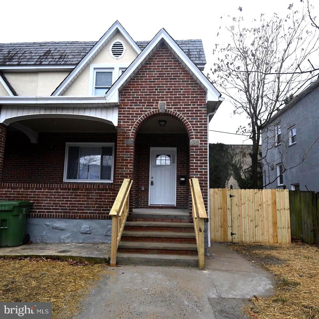 3013 Beverly Road Baltimore, MD 21214 - Photo 1 of 35