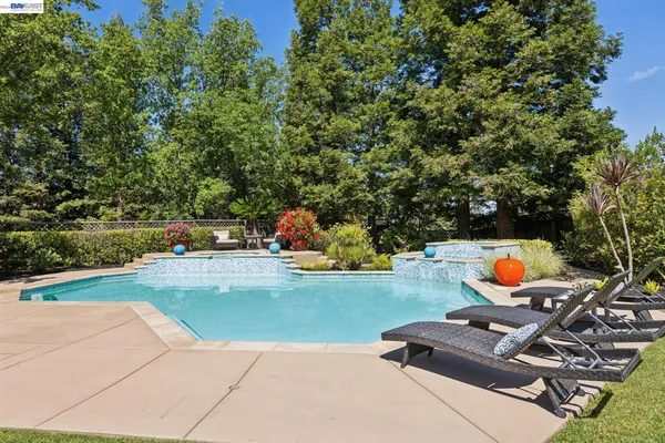 $2,998,000 | 770 Summit Creek Lane, Pleasanton, CA 94566