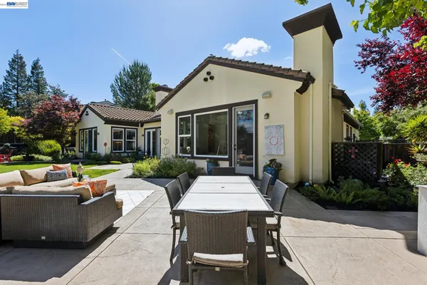 $2,998,000 | 770 Summit Creek Lane, Pleasanton, CA 94566