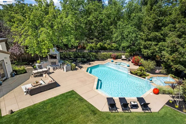 $2,998,000 | 770 Summit Creek Lane, Pleasanton, CA 94566